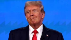 Trump pospone ataques contra Irán tras conversaciones «muy buenas» con Teherán