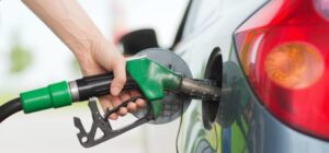 Gobierno dispone aumento de RD$3 pesos a gasolinas premium y regular