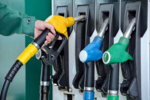 Gobierno sube RD$3.00 a gasolina y gasoil regular; mantiene congelados GLP y gas natural
