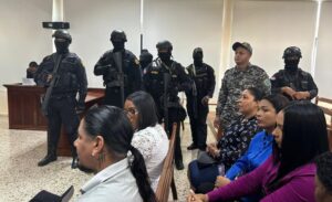 Renuncian abogados de Ammy y dejan su caso para noviembre en Cotuí