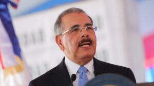 Danilo Medina califica de “muchachada” justificación del pago de deuda del Gobierno de Abinader