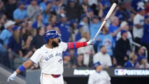 Vladimir Guerrero Jr. lleva a los Azulejos al séptimo juego