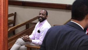 Jueza ordena que Pablo Ross siga en prisión