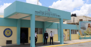 Reportan motín en cárcel preventiva de Mao que dejó un herido