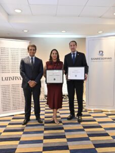 LatinFinance premia a Banreservas comoBanco del Año en RD y Banco Pymes para AL y el Caribe