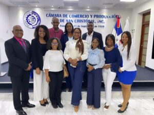 Luisanna Medina asume por segunda ocasión la presidencia del Círculo de Locutores Dominicanos, Filial San Cristóbal