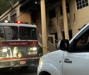 Incendio en cuartel policial de Santiago Rodríguez deja al comandante con quemaduras graves