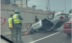 Un herido por caída de vehículo en paso a desnivel de Pintura