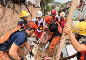Al menos 26 muertos y miles de desplazados por las inundaciones del tifón Kalmaegi en Filipinas