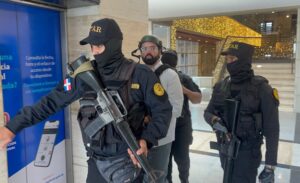 Rafael Martínez, investigado en caso SeNaSa, es apresado en la Procuraduría