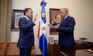 Ito Bisonó asume el Ministerio de la Vivienda y promete soluciones reales