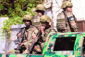 Haití amanece este sábado bajo un total vacío de poder