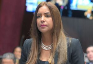 ¿Cómo es el desempeño congresual de los seis legisladores ligados a la farándula?