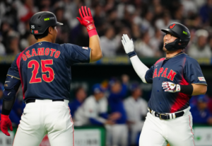 Japón derrota 13-0 a China Taipéi con nocaut y récord de 10 carreras en una entrada en el Clásico Mundial de Béisbol