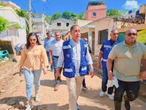 Infraestructura Escolar trabaja en la rehabilitación de siete escuelas afectadas por inundaciones en Gaspar Hernández