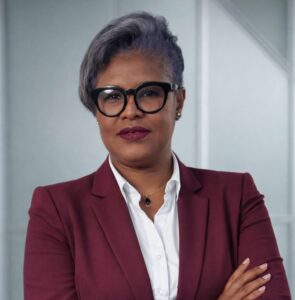 Cuando se enferman los que curan y se cansan los que educan, el país pierde su rumbo