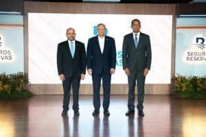 Seguros Reservas junto a corredores de seguros celebra su vigésimo cuarto aniversarioLa actividad permitió reconocer a los corredores que alcanzaron las metas de producción en 2025 y fortalecer los lazos con este importante canal de intermediación.