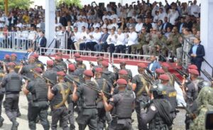 Gobierno suspende desfile militar del 30 de marzo por austeridad