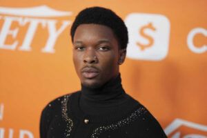 Lo que hay que saber sobre la detención del cantante D4vd por el asesinato de una adolescente