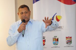 Nelson Núñez instruye a alcaldes de provincias bajo alerta a activar comités de emergencia