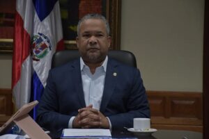 Héctor Acosta pide escuchar al pueblo ante paro en San Juan por tema minero