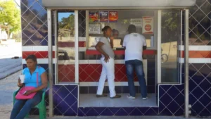 Gobierno reactiva plan de regularización de bancas de loterías y operadores de juegos de azar