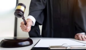 Condenan a 30 años de prisión a mujer que mató una embarazada