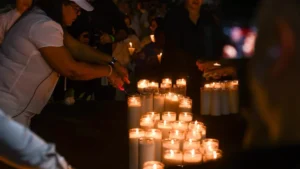 Suspenden vigilia por víctimas del Jet Set debido a condiciones climáticas