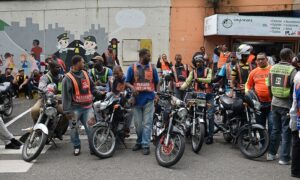 Interior y Policía anuncia operativos, regulación de motoristas y desmantelamiento de paradas ilegales