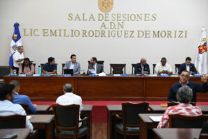 Plan piloto limitará el horario de circulación de vehículos pesados en el DN