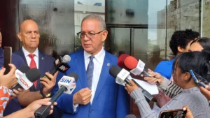 Instituto Duartiano accionará legalmente por ultraje a la bandera nacional