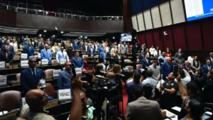 Tobías Crespo advierte que reforma fiscal golpeará a toda la población y «no solo a los más ricos»