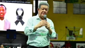 Leonel Fernández critica la reforma policial tras la muerte de Darlin Mercado Reyes