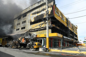 En menos de 6 meses, dos tiendas de L&R Comercial han sido destruidas por incendios