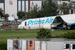 Qué falló tras accidente de avión de carga de Amazon en Miami que dejó al menos 5 muertos