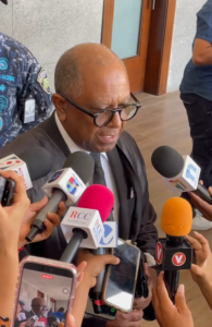 Abogado de Julián “Oro Duro” dice que podría asistir a audiencia por muerte de su esposa
