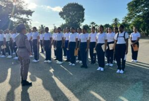 Cultura general y pruebas psicológicas dejan a cientos de jóvenes fuera de las academias militares