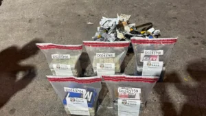 DNCD incauta 24 paquetes de presunta cocaína durante operativo en Puerto Haina Oriental