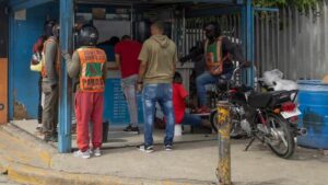 Cambios al proyecto de ley de juegos de azar inclinan la balanza en favor de los dueños de bancas