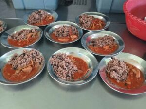 ¿Qué están comiendo los estudiantes de las escuelas públicas?