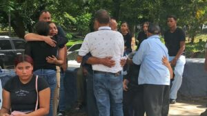 Familiares de Loyca Alvarado claman por justicia: «No tiene forma de pagar ese maldito»