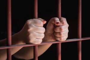 Una supuesta compra de pañales terminó con un hombre inconsciente y una mujer enviada a Najayo