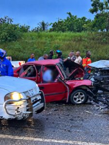 Cinco fallecidos deja accidente múltiple en la Circunvalación de Santo Domingo