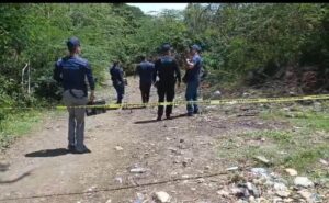 Buscan a adolescente de 14 años que se lanzó al Yaque del Norte mientras huía de un hombre